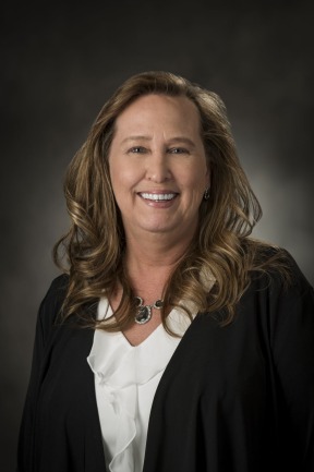headshot: Kelly Futral